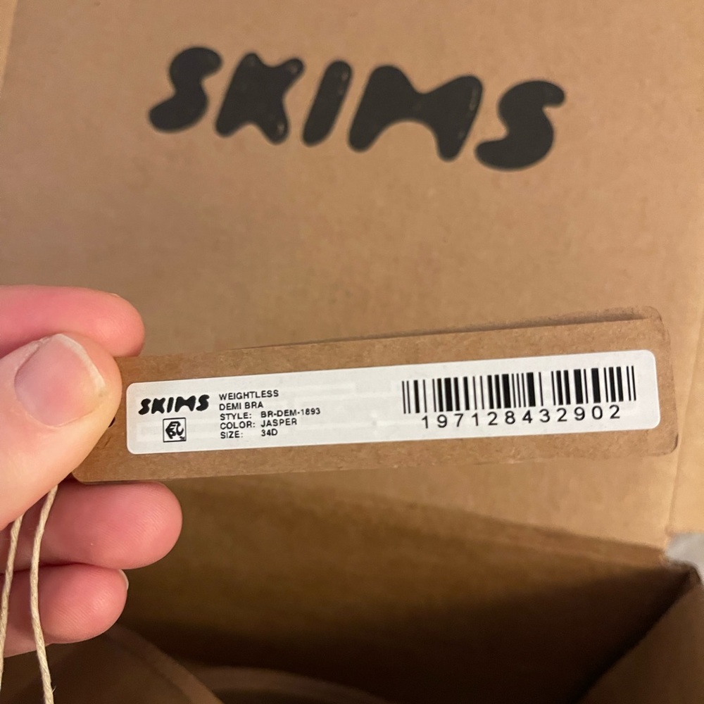 Skims Weightless Bra Demi 34D Jasper